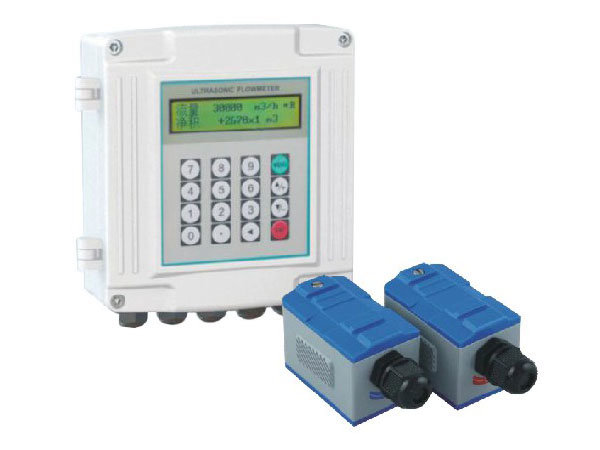 壁掛外夾式超聲波流量計(jì)